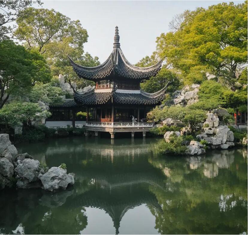 湖北宿命餐饮有限公司